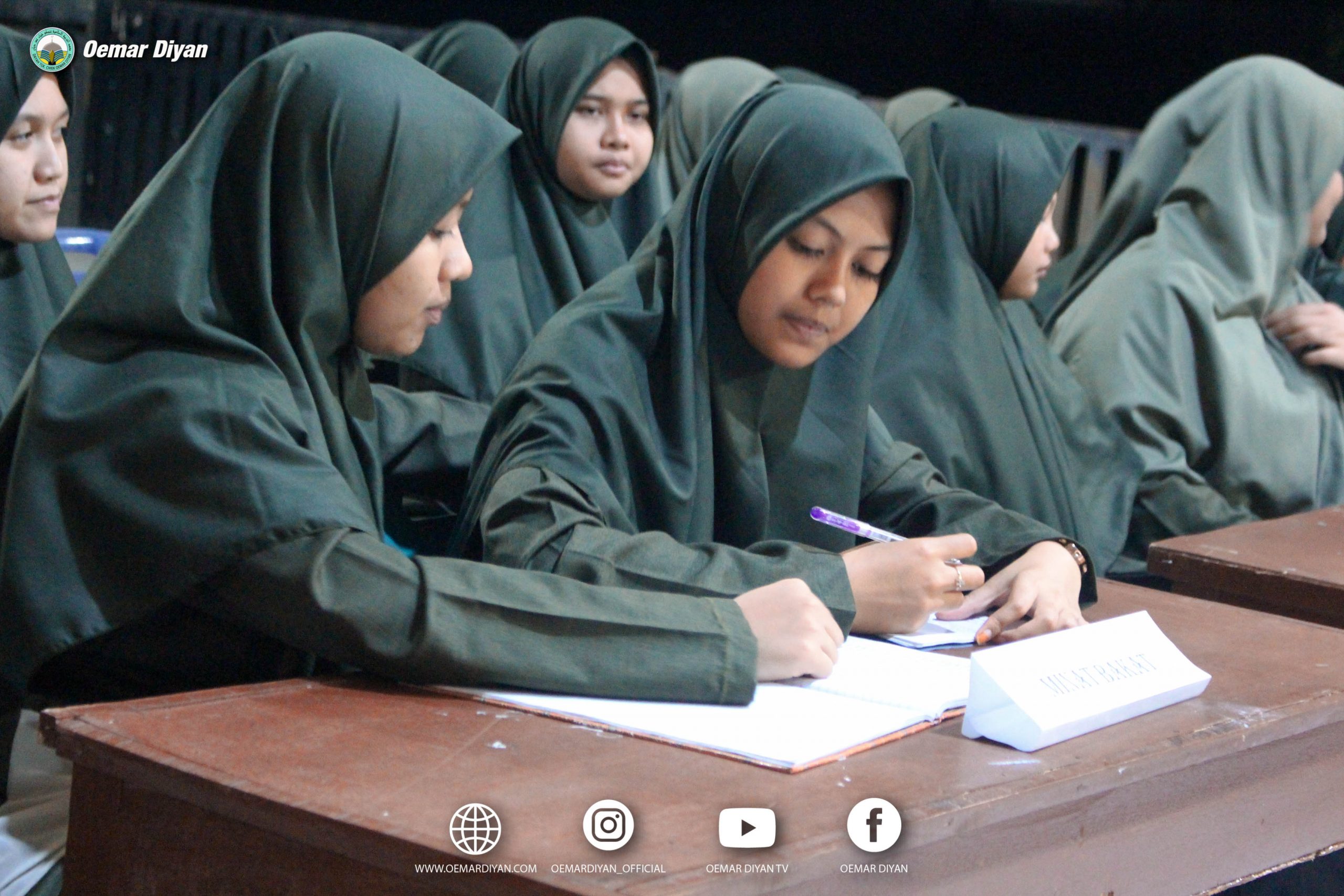 Pembahasan dan evaluasi Program Kerja OPDTCU Santriwati Oemar Diyan Pembahasan dan evaluasi Program Kerja OPDTCU Santriwati Oemar Diyan